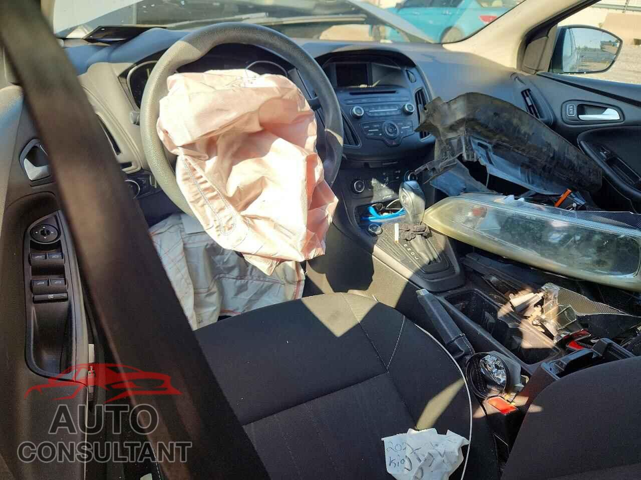 FORD FOCUS 2016 - 1FADP3F29GL348921