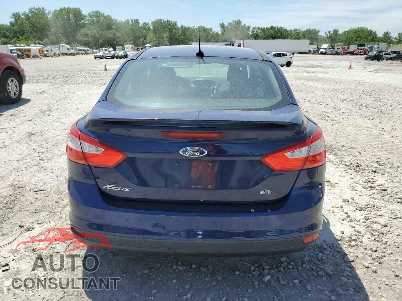 FORD FOCUS 2012 - 1FAHP3F23CL114432