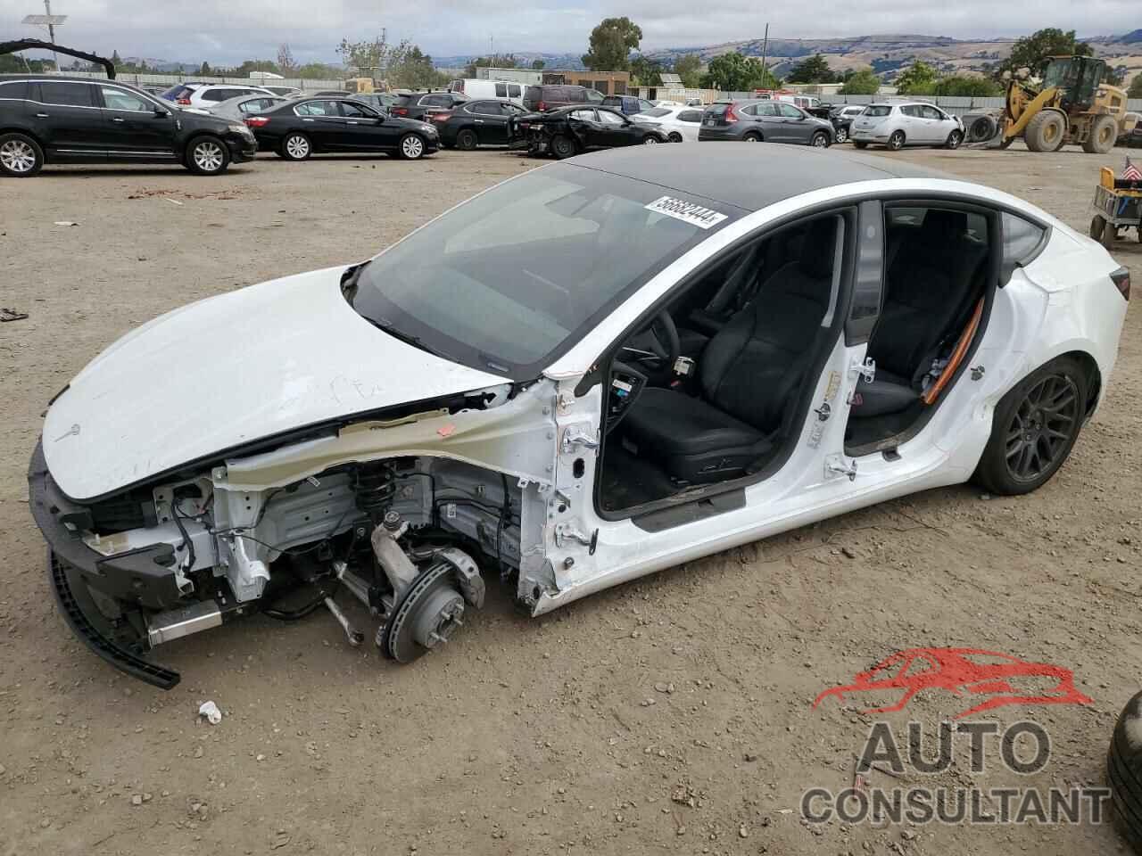 TESLA MODEL 3 2024 - 5YJ3E1EA5RF726375