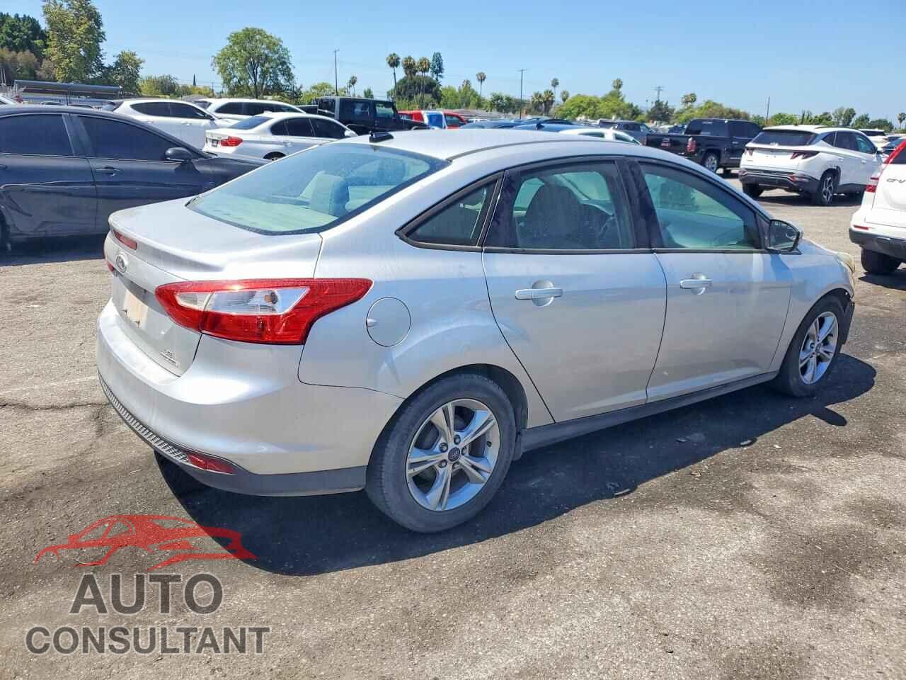 FORD FOCUS 2014 - 1FADP3F20EL124322