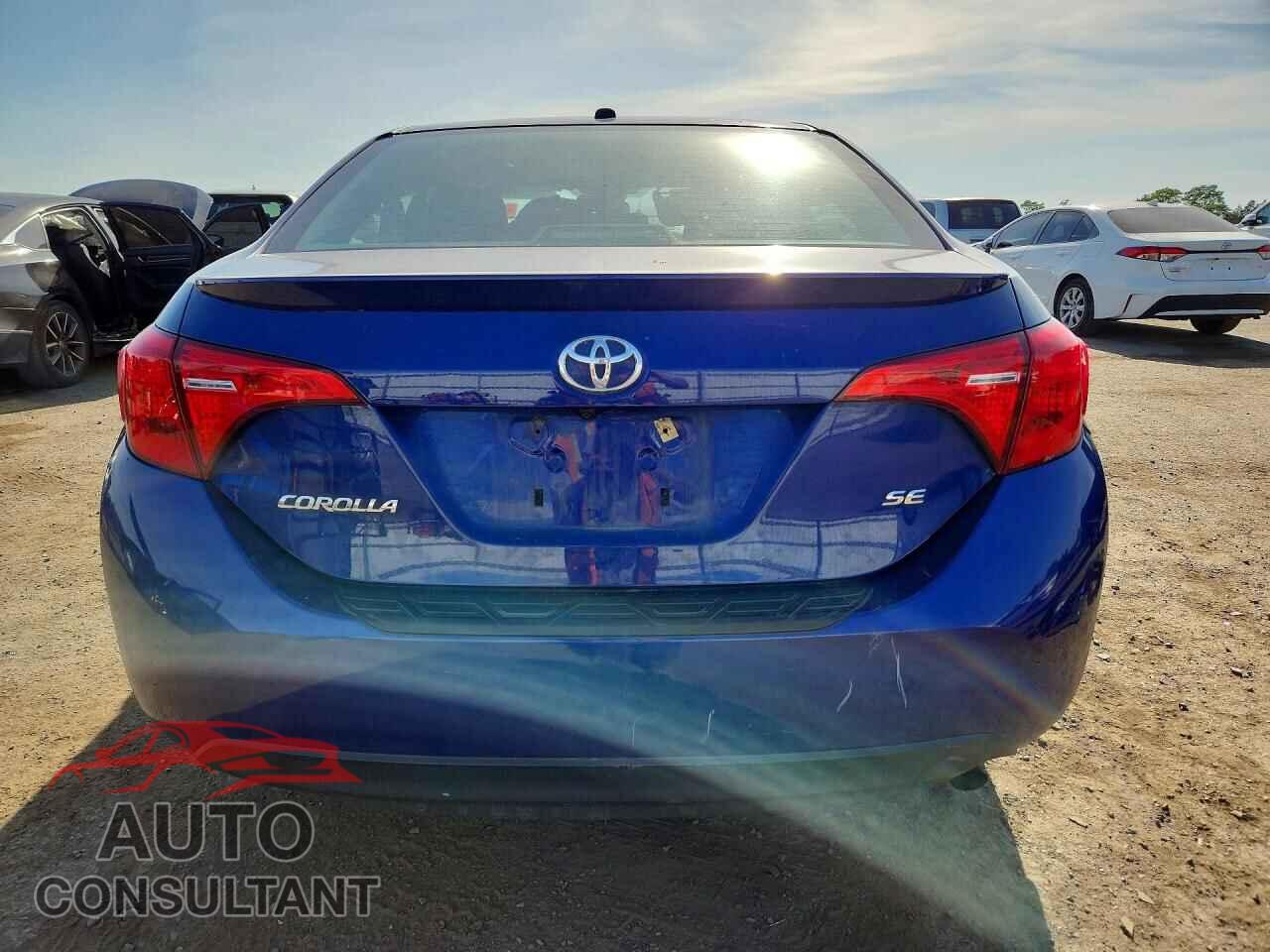 TOYOTA COROLLA 2017 - 2T1BURHEXHC923170