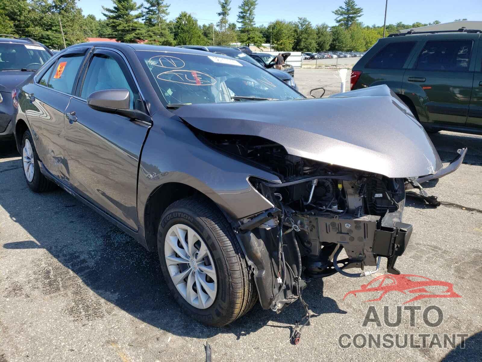 TOYOTA CAMRY 2016 - 4T4BF1FK5GR583997