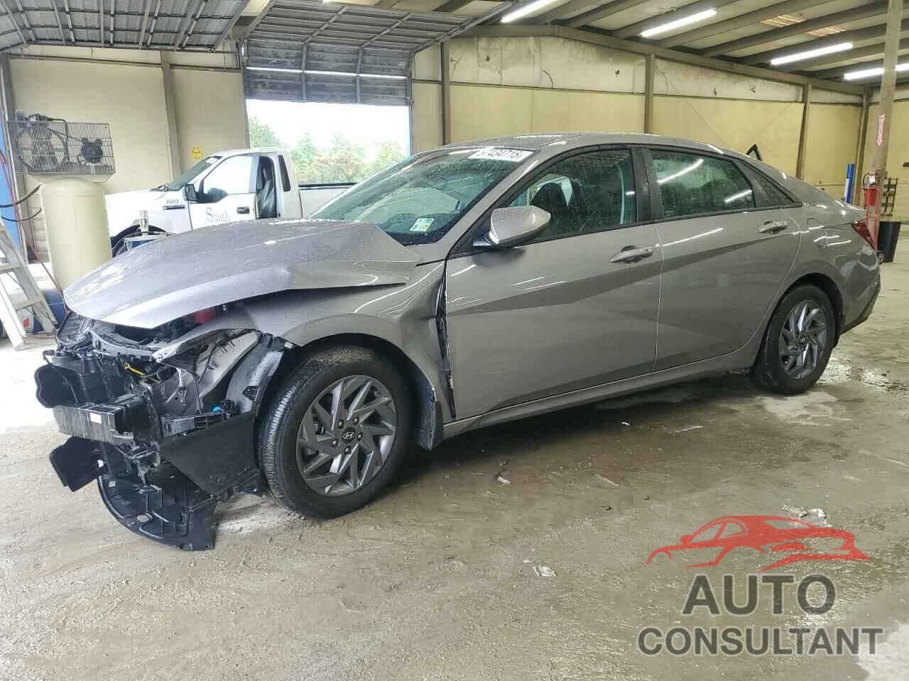 HYUNDAI ELANTRA 2024 - KMHLM4DJ6RU094186