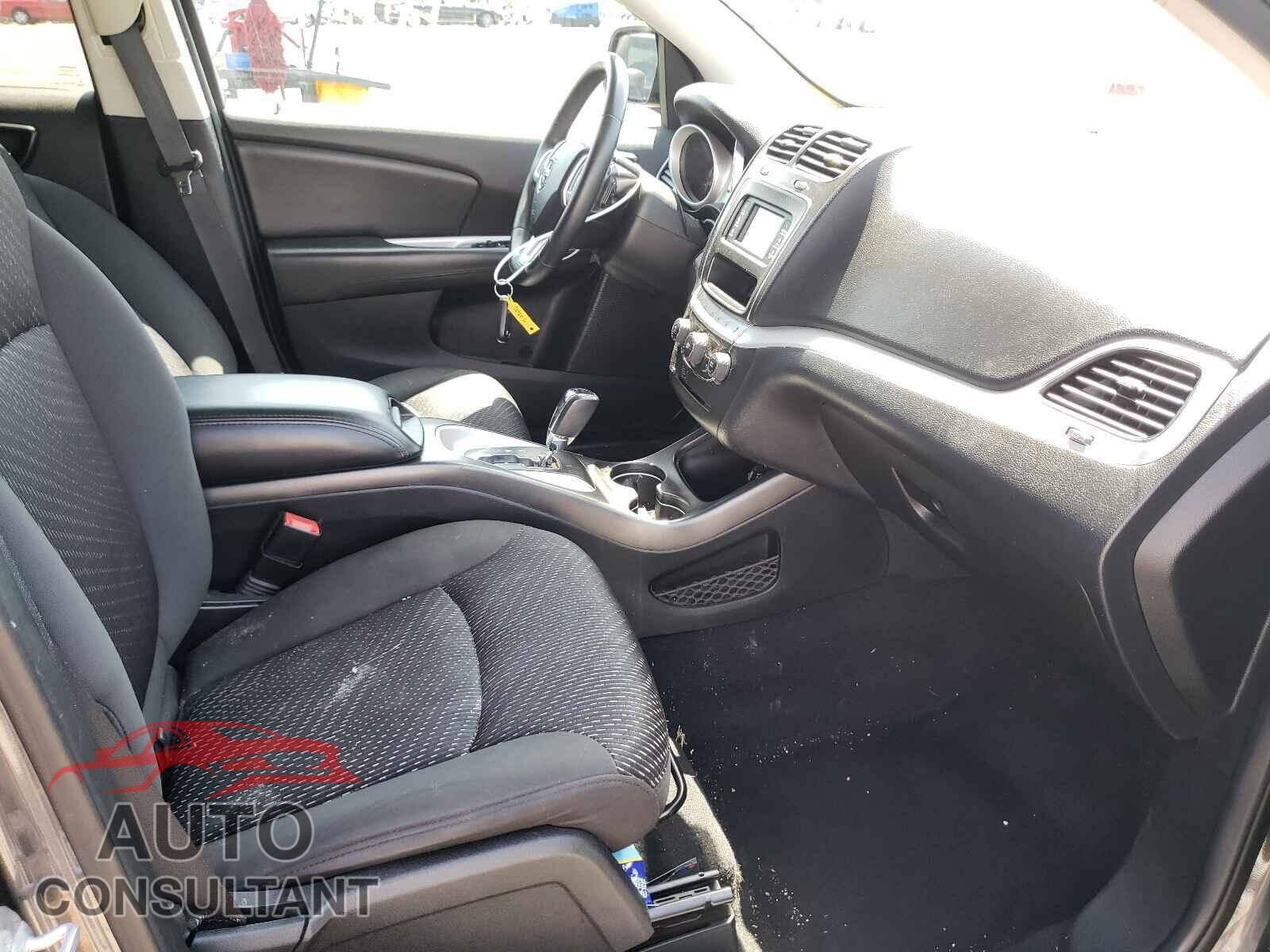 DODGE JOURNEY 2017 - 3C4PDCBB2HT529693