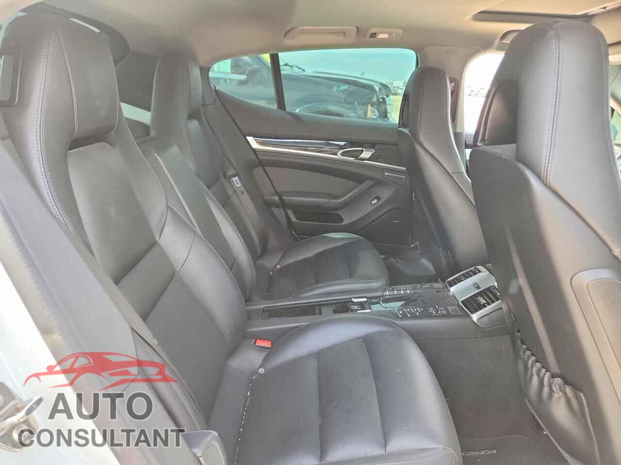 PORSCHE PANAMERA 2016 - WP0AA2A79GL005201