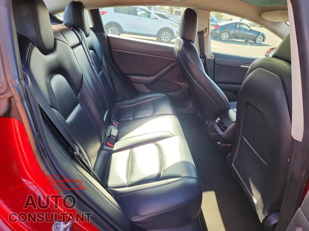 TESLA MODEL 3 2022 - 5YJ3E1EA2NF370770