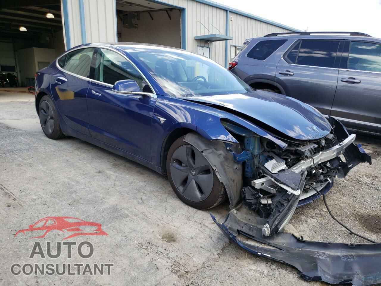 TESLA MODEL 3 2019 - 5YJ3E1EB2KF199538
