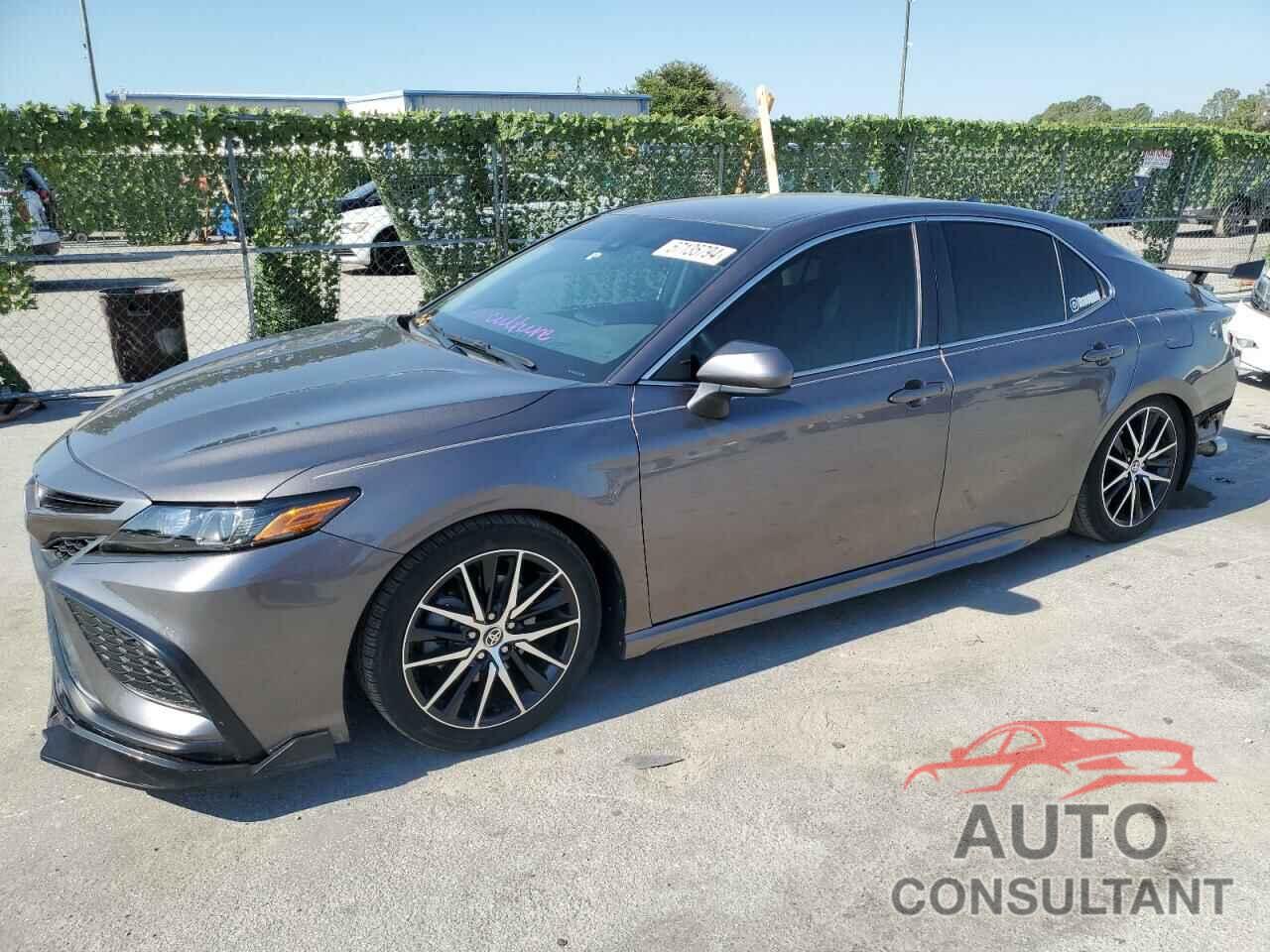 TOYOTA CAMRY 2021 - 4T1G11AK2MU608937