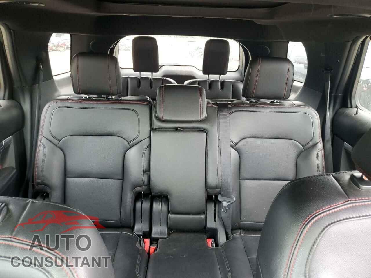 FORD EXPLORER 2018 - 1FM5K8GTXJGB25154