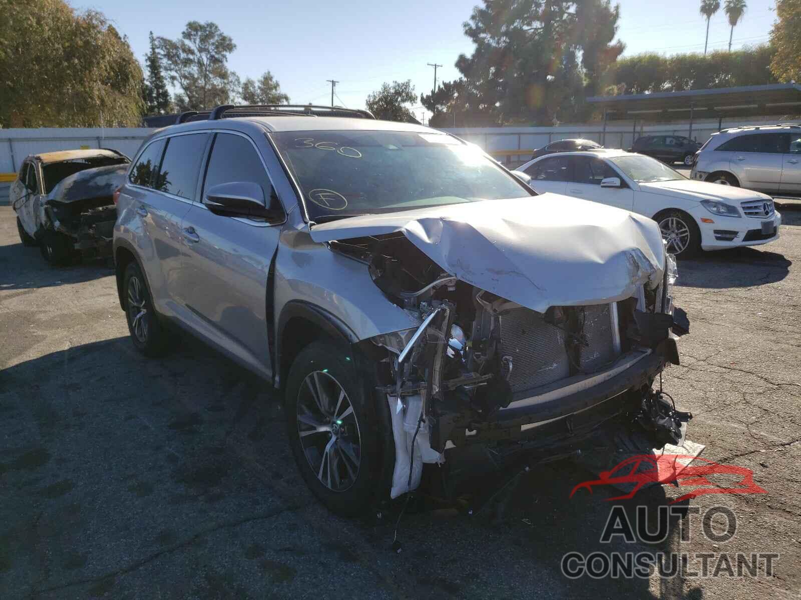 TOYOTA HIGHLANDER 2019 - 5TDZZRFH9KS347292