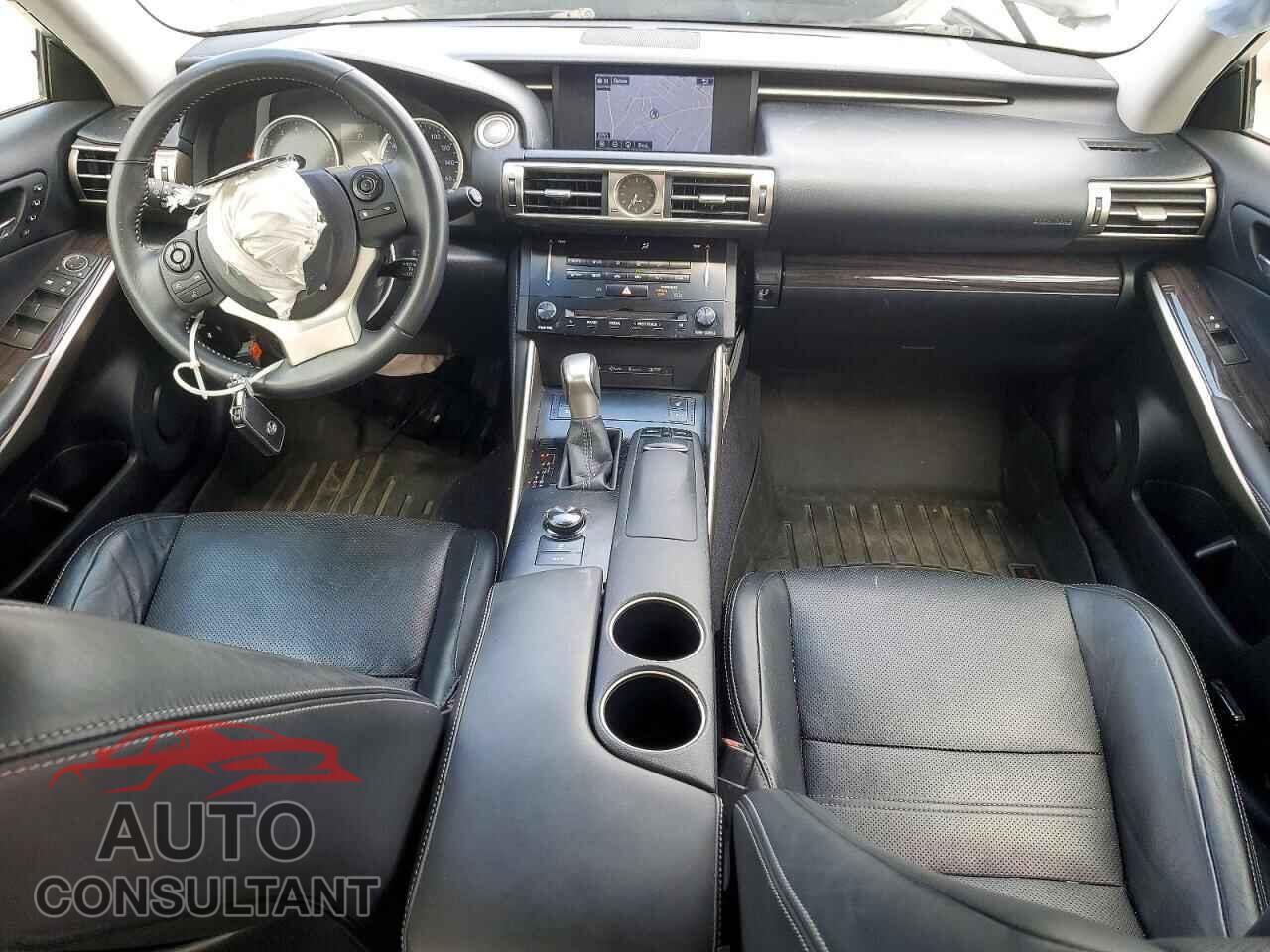 LEXUS IS 2014 - JTHCF1D25E5002087