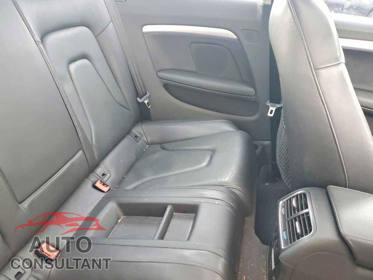 AUDI A5 2012 - WAULFAFR3CA001078