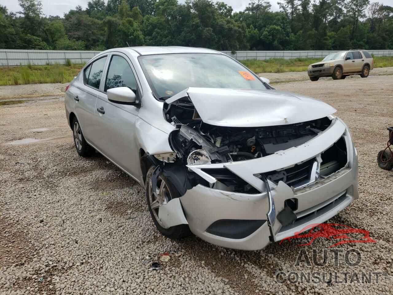 NISSAN VERSA 2017 - 3N1CN7AP3HL863184