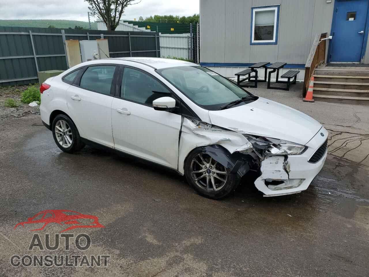 FORD FOCUS 2017 - 1FADP3F22HL274260