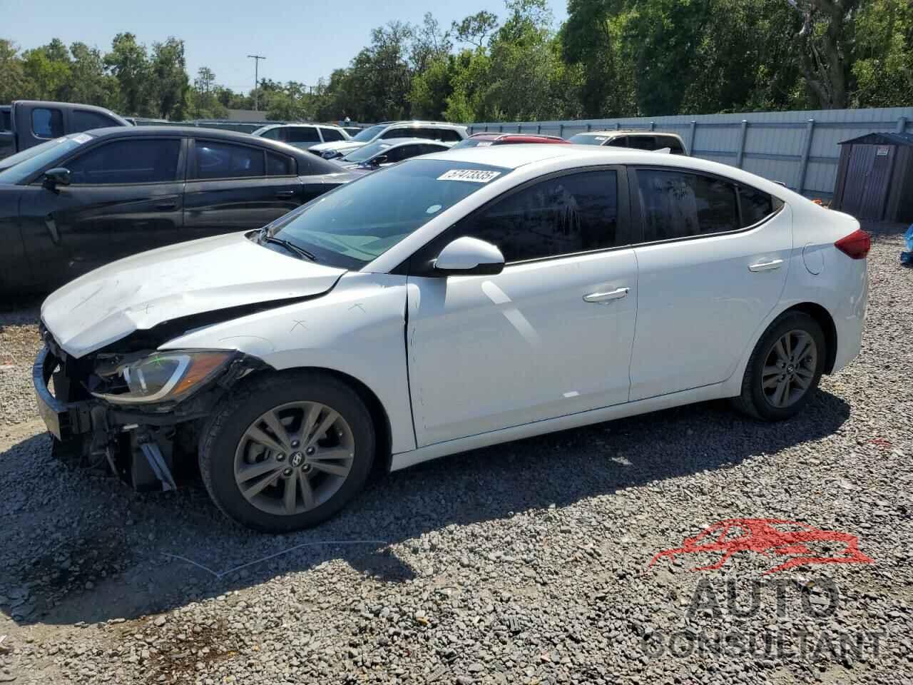 HYUNDAI ELANTRA 2018 - 5NPD84LF5JH246659