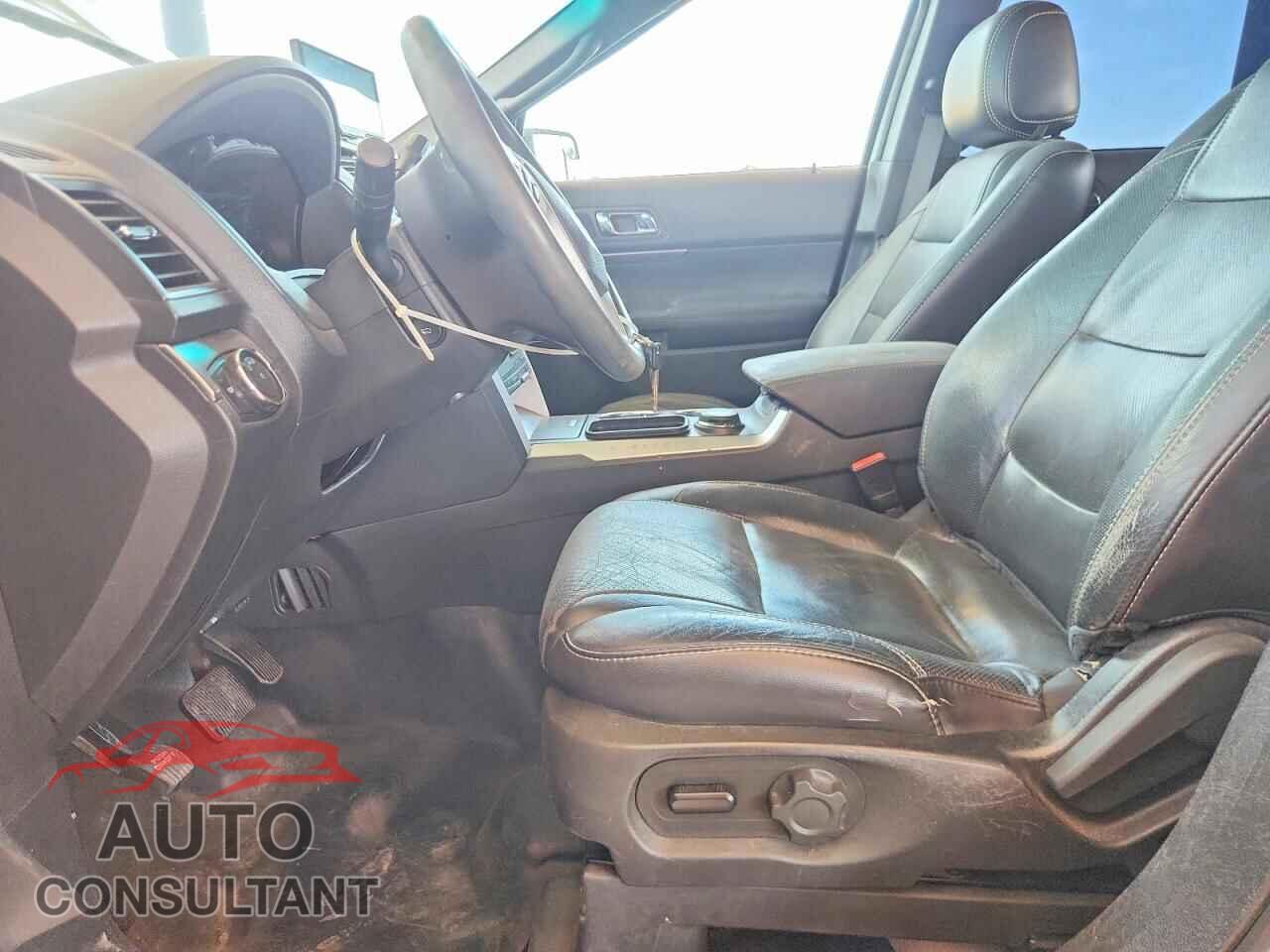FORD EXPLORER 2015 - 1FM5K8AR7FGB41297