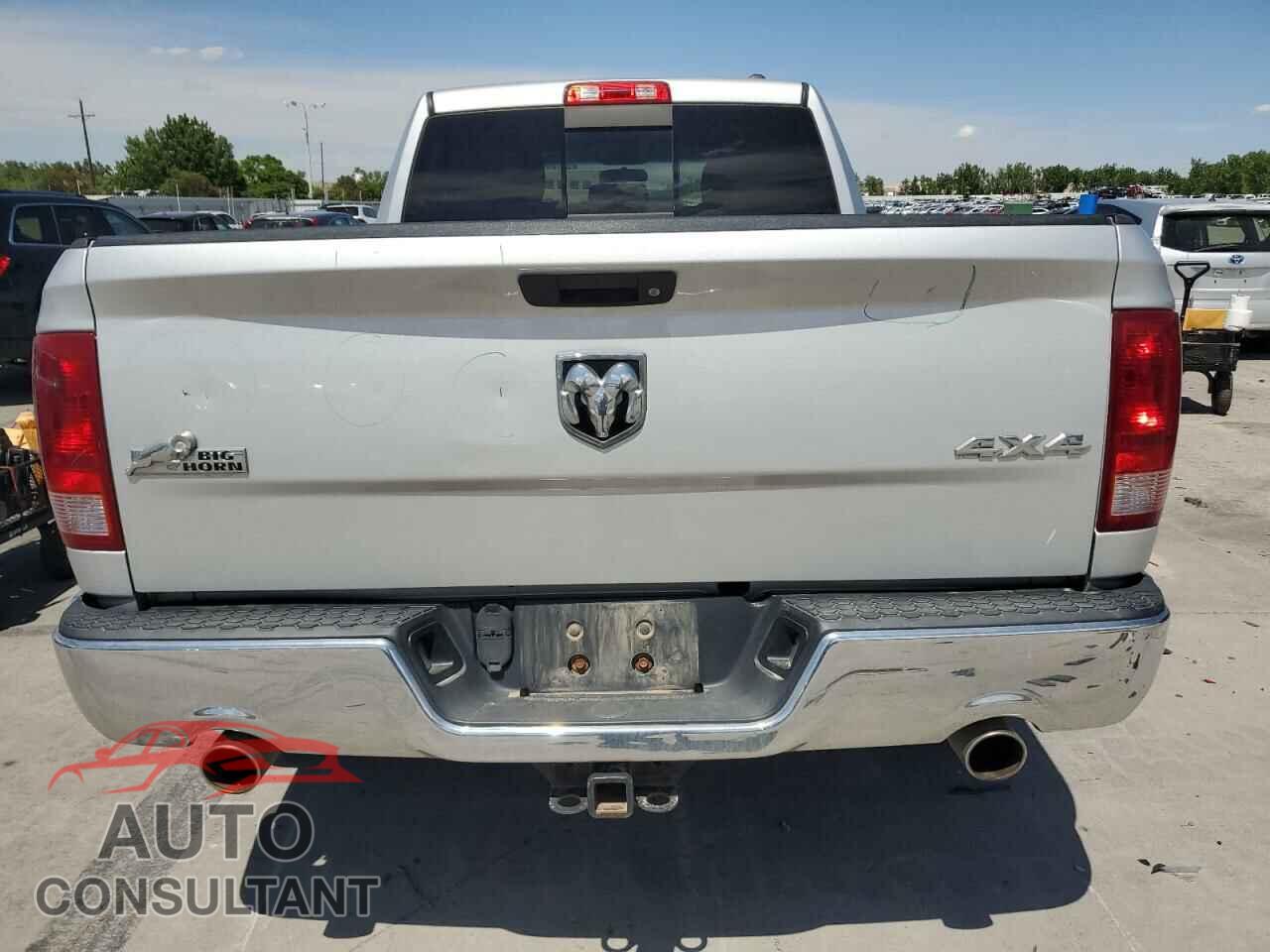DODGE RAM 1500 2012 - 1C6RD7GT4CS186498