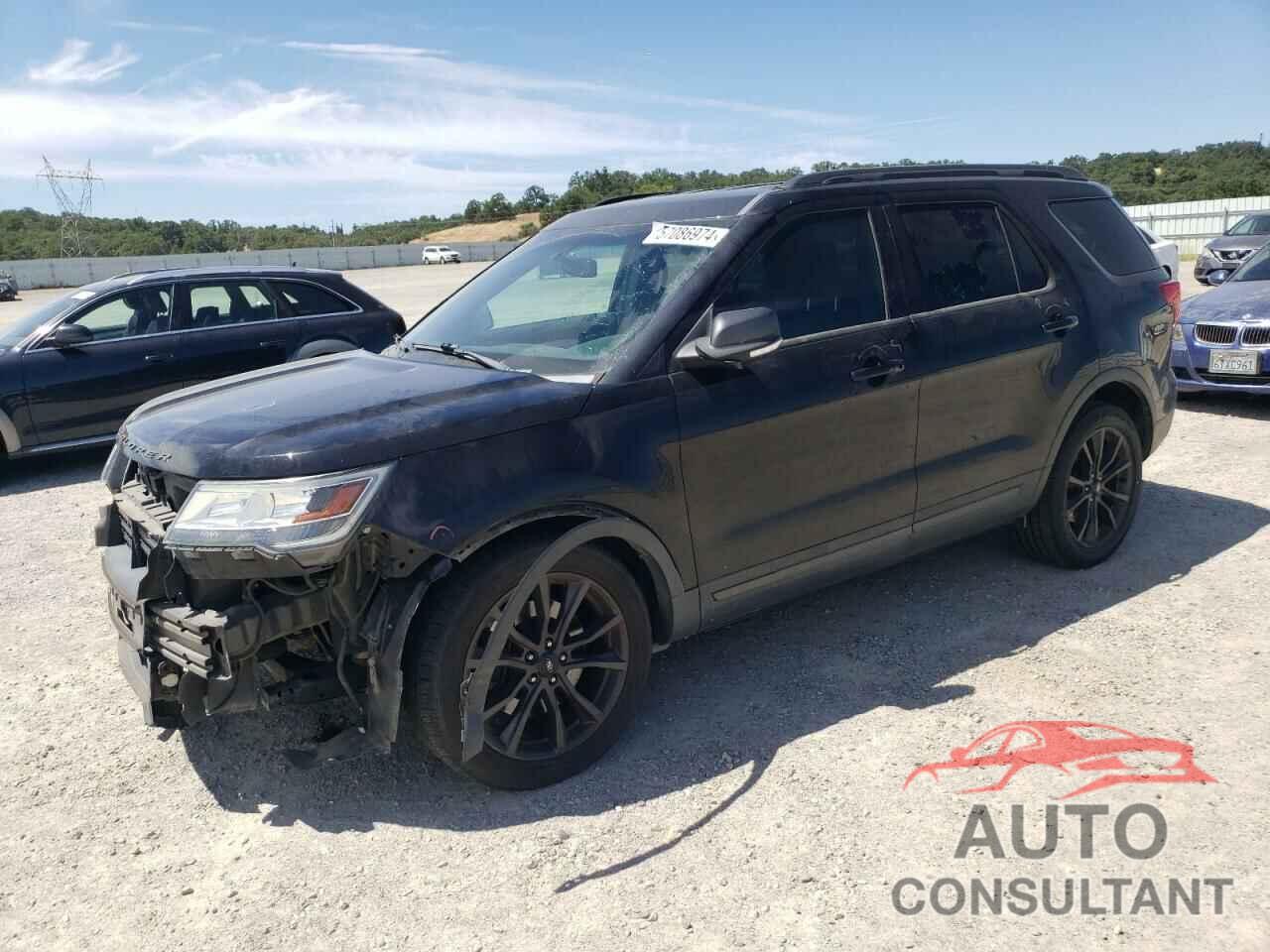 FORD EXPLORER 2017 - 1FM5K7D88HGA02926