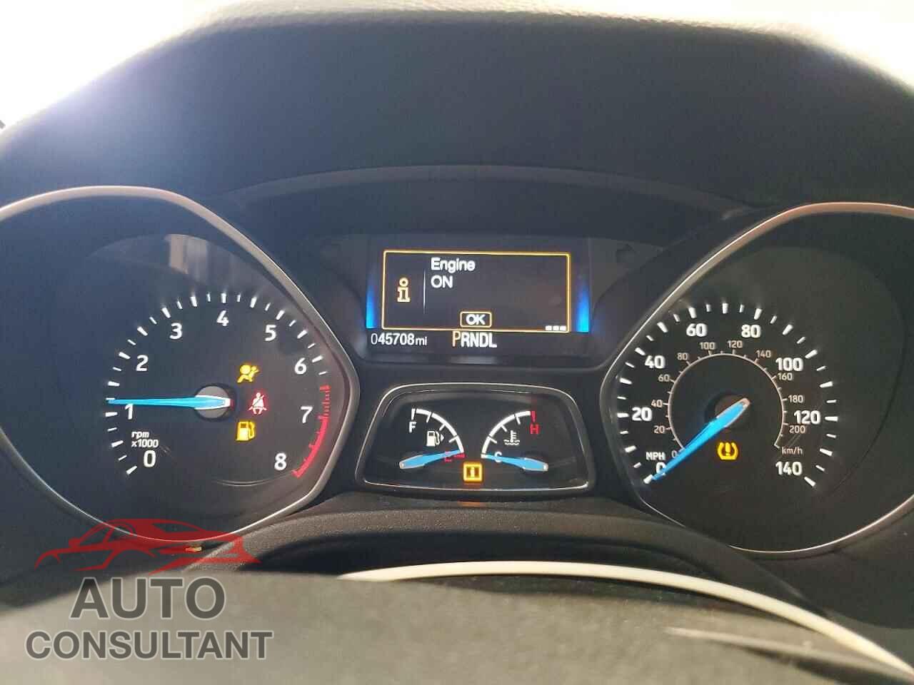 FORD FOCUS 2015 - 1FADP3E21FL261322