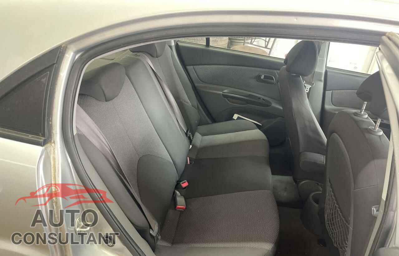 KIA RIO 2011 - KNADH5A34B6768237