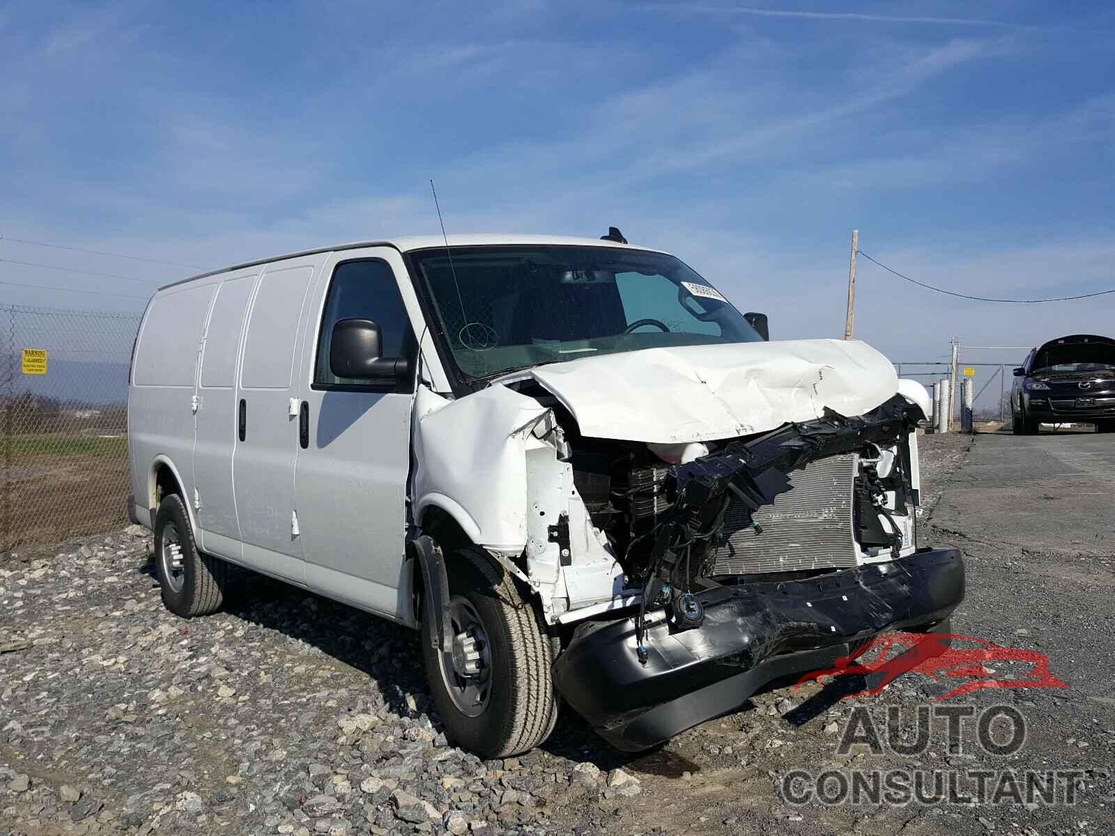 CHEVROLET EXPRESS 2020 - 1GCWGAFP8L1165759