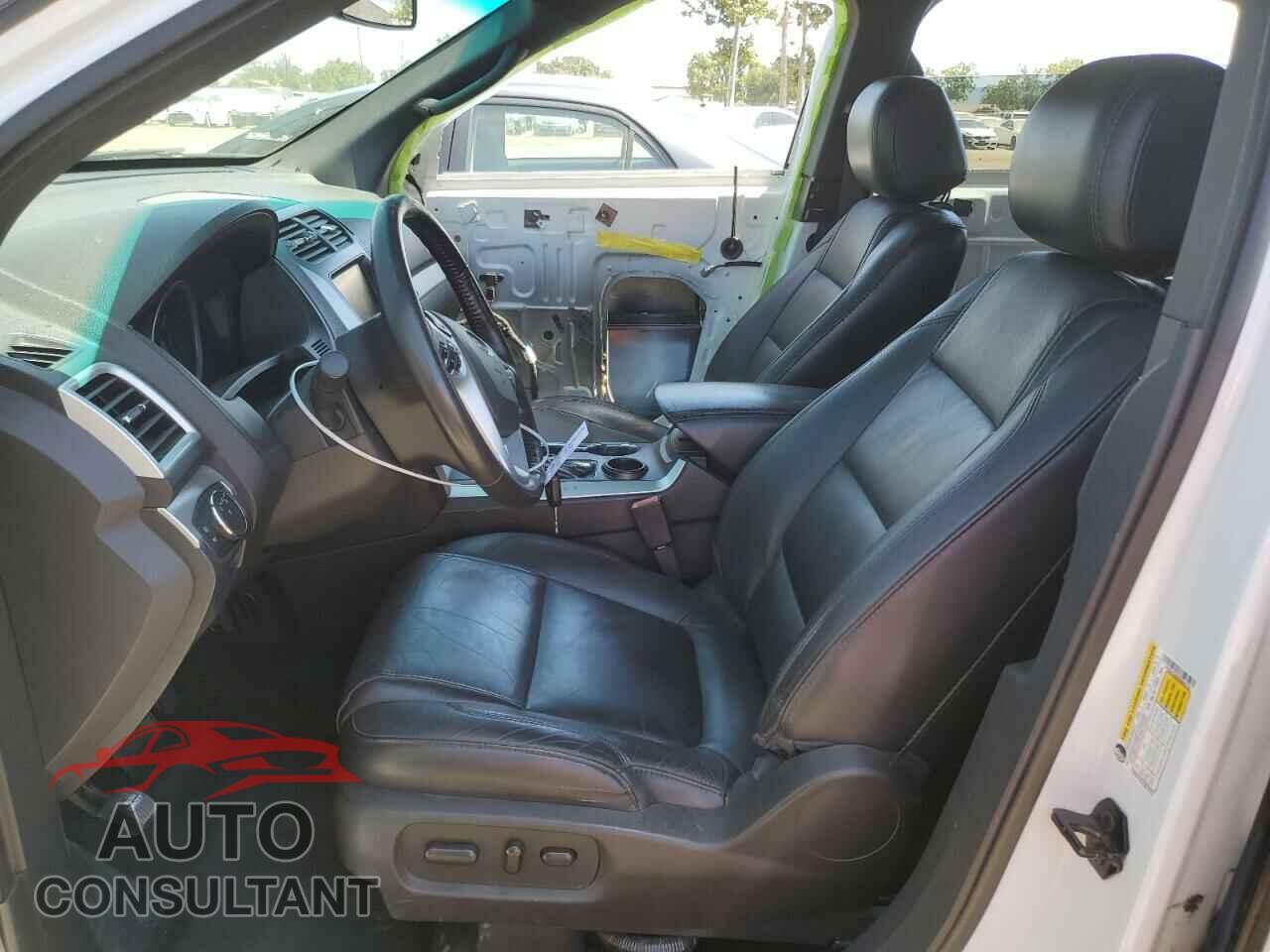 FORD EXPLORER 2014 - 1FM5K7D82EGB84702