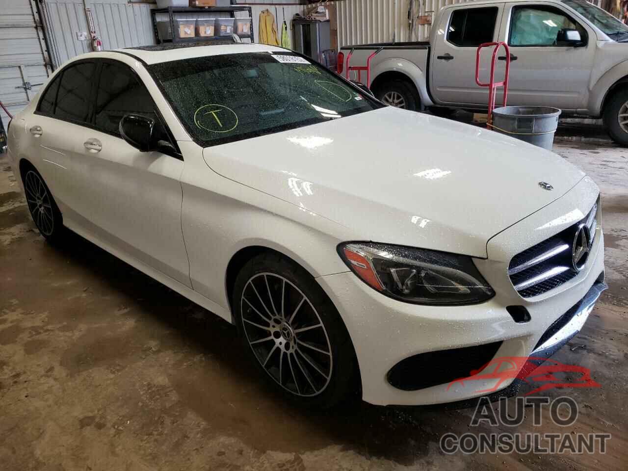 MERCEDES-BENZ C-CLASS 2018 - 55SWF4JB8JU259532