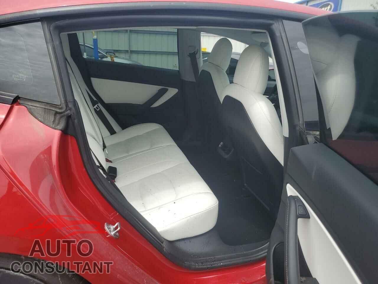 TESLA MODEL 3 2021 - 5YJ3E1EC3MF850686