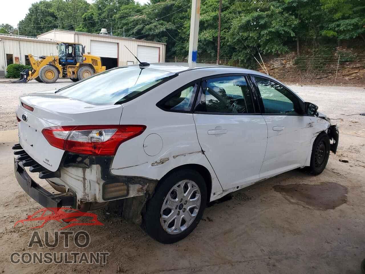 FORD FOCUS 2014 - 1FADP3F25EL190056