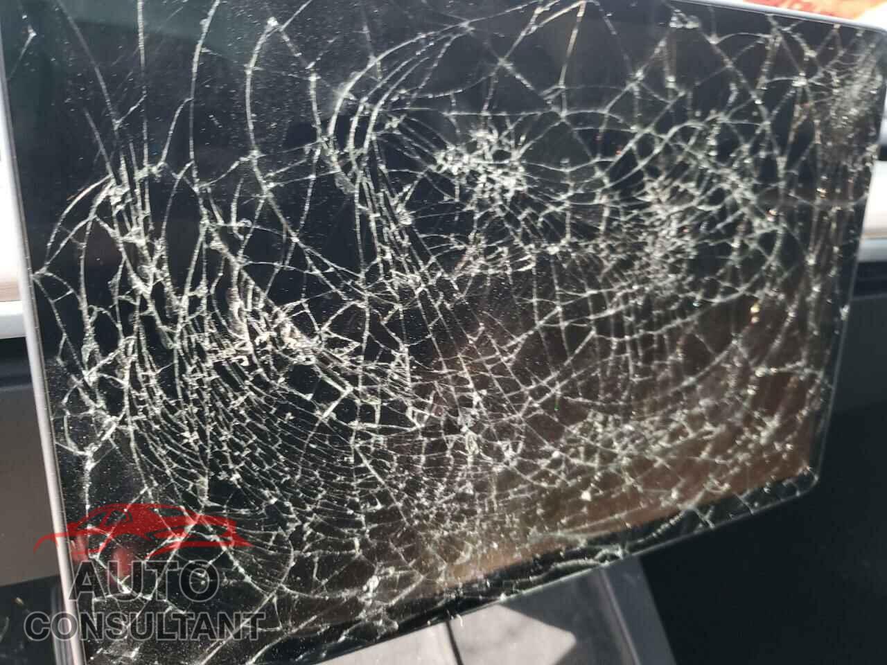 TESLA MODEL 3 2023 - 5YJ3E1EA4PF435475