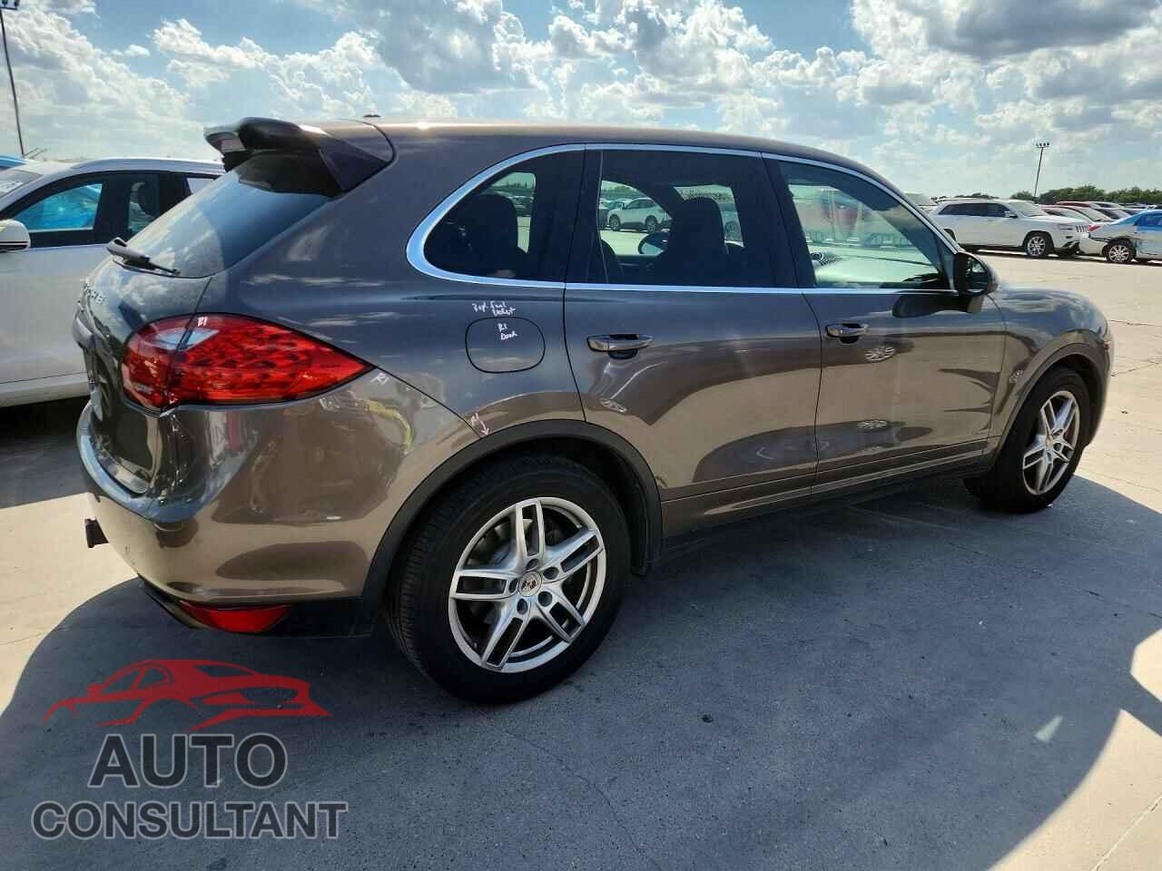 PORSCHE CAYENNE 2013 - WP1AA2A29DLA03172