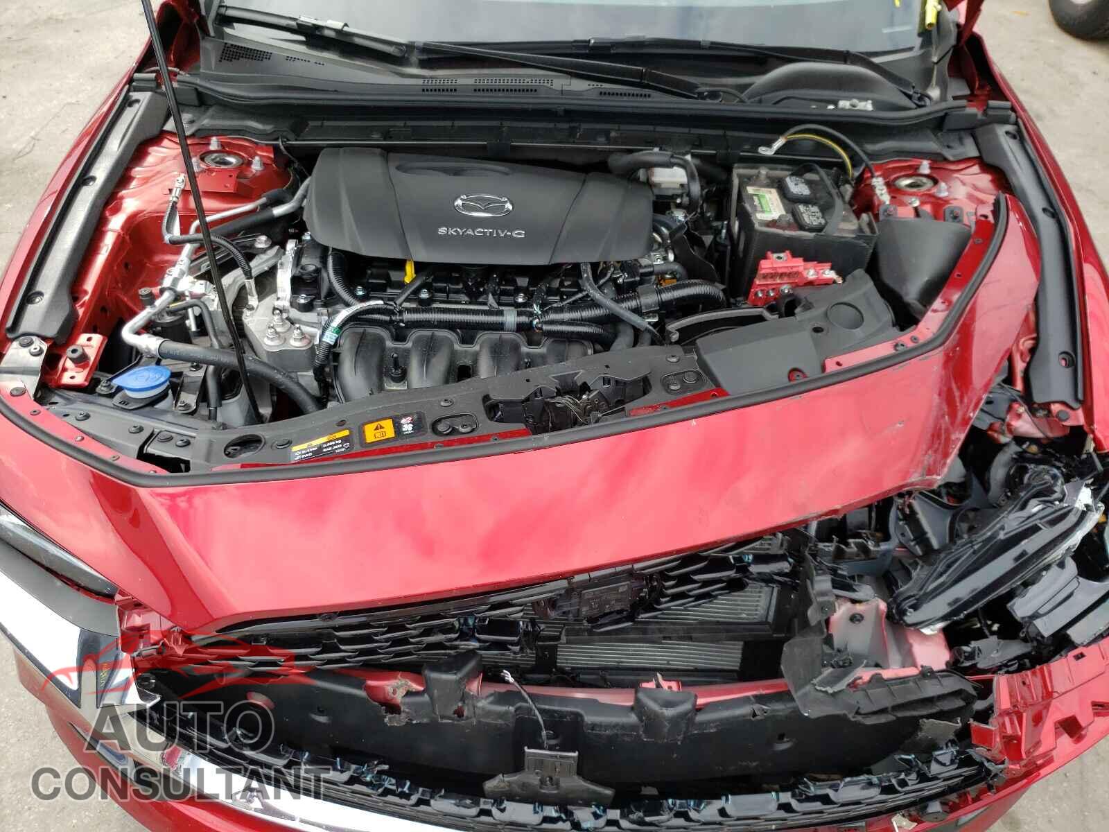 MAZDA 3 2021 - JM1BPACLXM1344564
