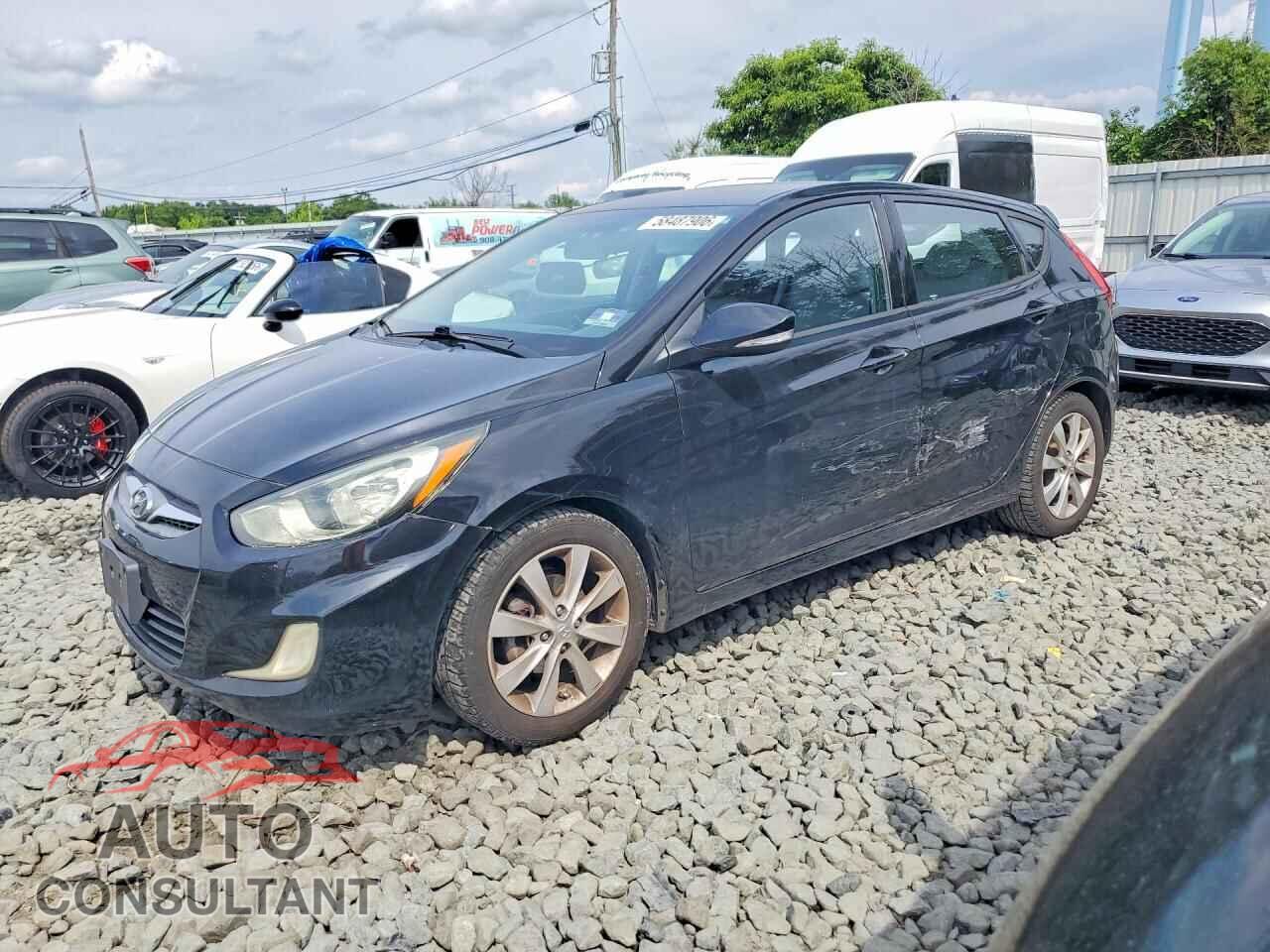 HYUNDAI ACCENT 2013 - KMHCU5AE9DU119846