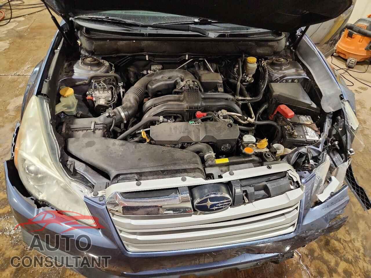 SUBARU OUTBACK 2013 - 4S4BRBGC8D3298100