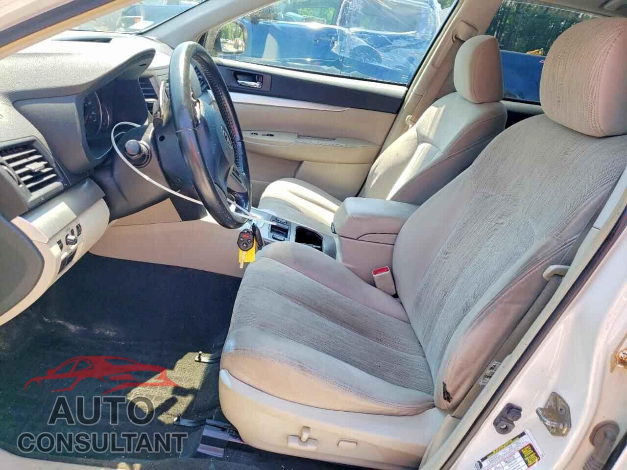 SUBARU OUTBACK 2013 - 4S4BRBCC2D3273652