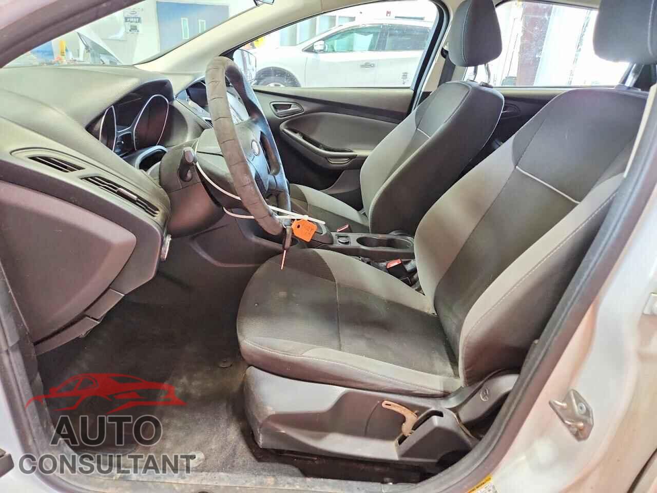 FORD FOCUS 2014 - 1FADP3E21EL238816