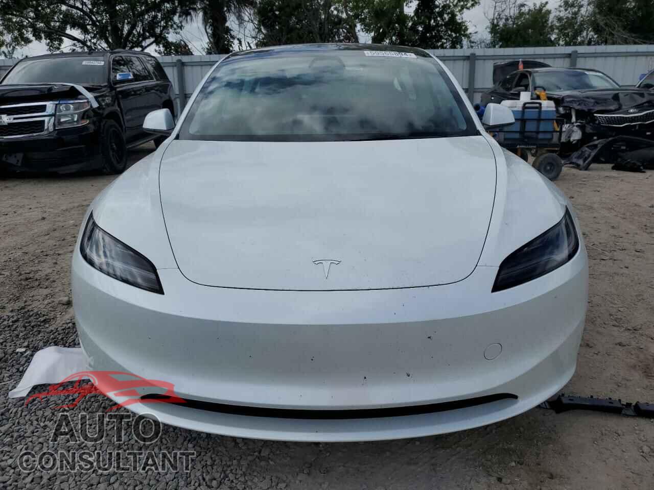 TESLA MODEL 3 2024 - 5YJ3E1EA7RF730332