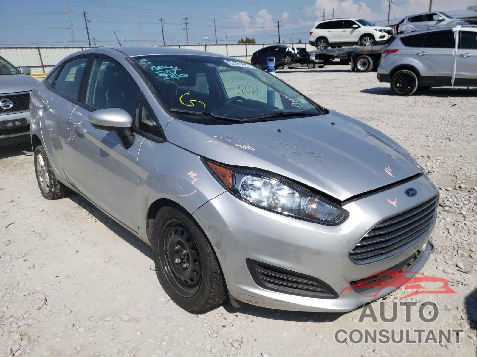 FORD FIESTA 2018 - 3FADP4BJ6JM110730