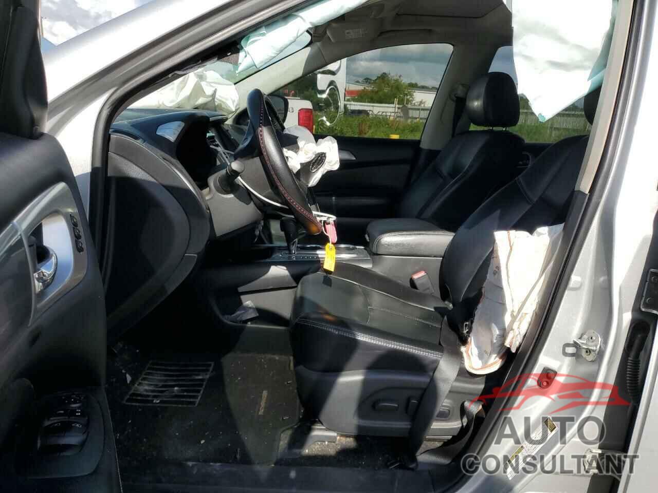 NISSAN PATHFINDER 2017 - 5N1DR2MNXHC675899