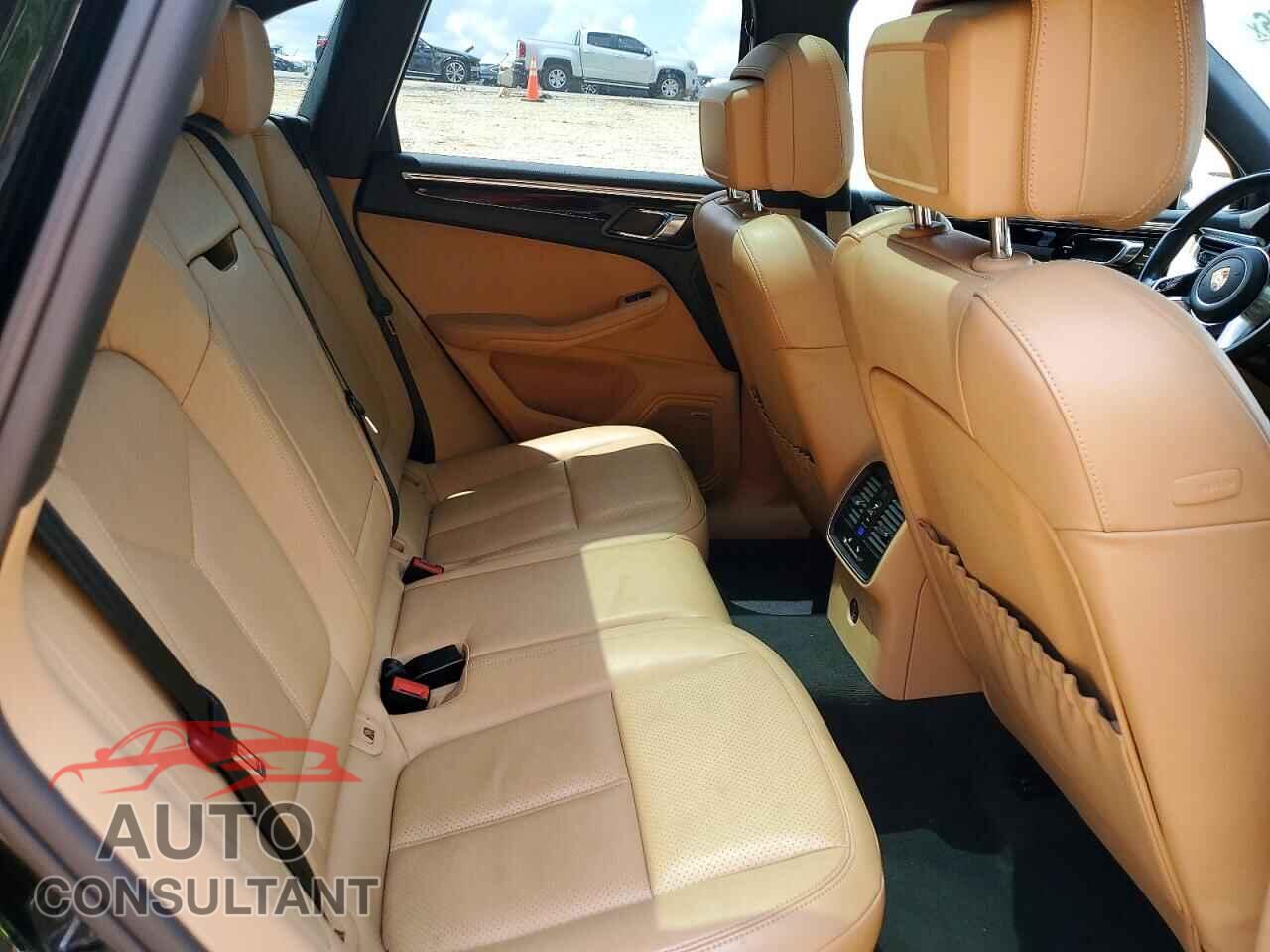 PORSCHE MACAN 2017 - WP1AA2A55HLB07660