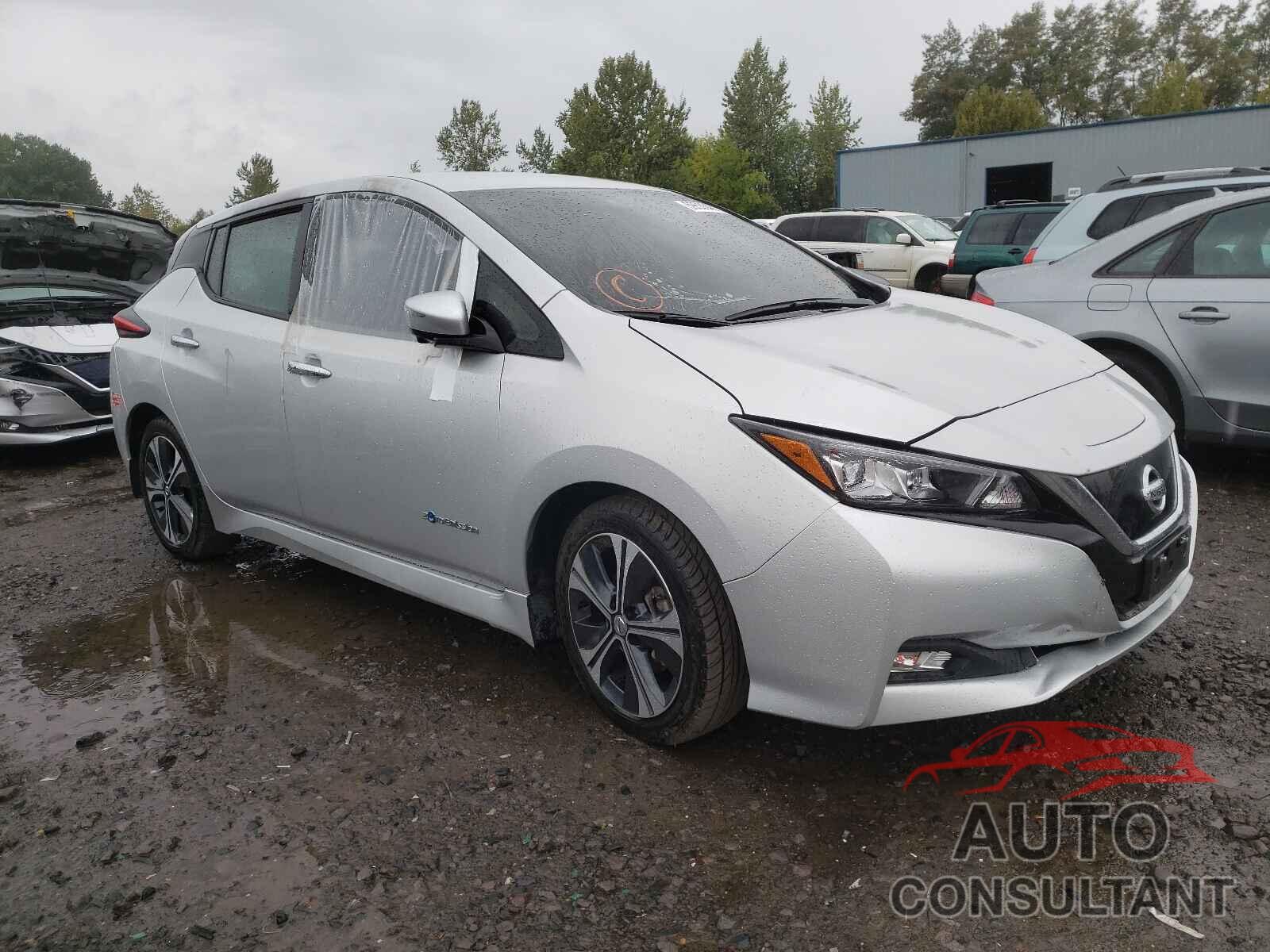NISSAN LEAF 2018 - 1N4AZ1CPXJC313250