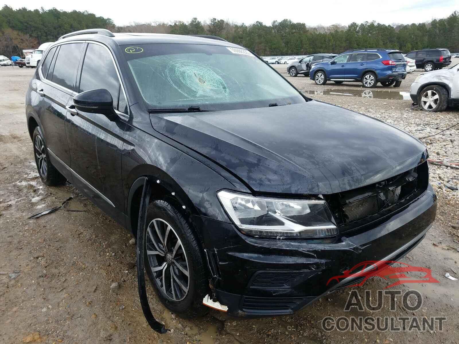 VOLKSWAGEN TIGUAN 2018 - 3VV3B7AX1JM194419