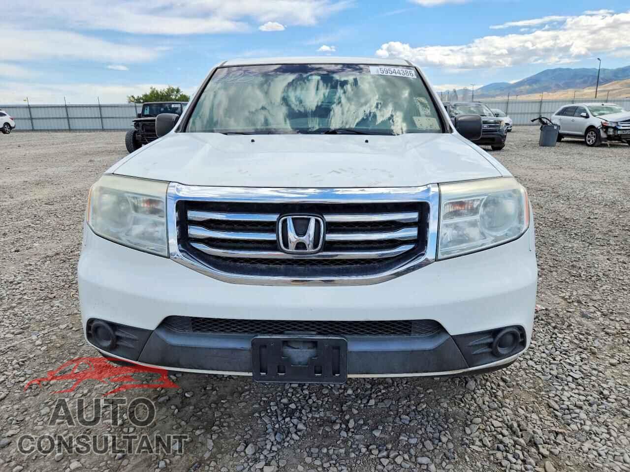 HONDA PILOT 2015 - 5FNYF3H28FB020855