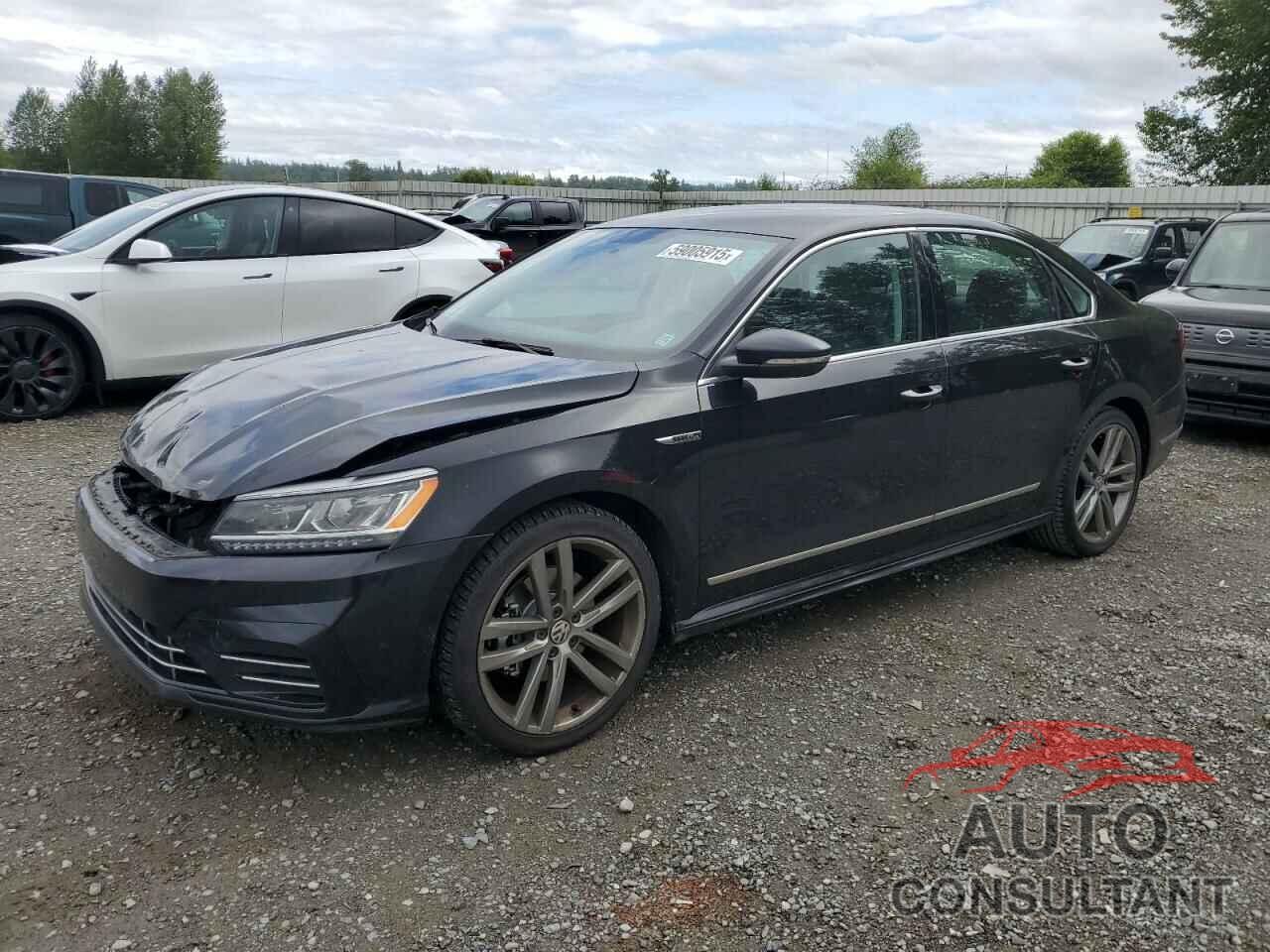 VOLKSWAGEN PASSAT 2017 - 1VWDT7A31HC017388