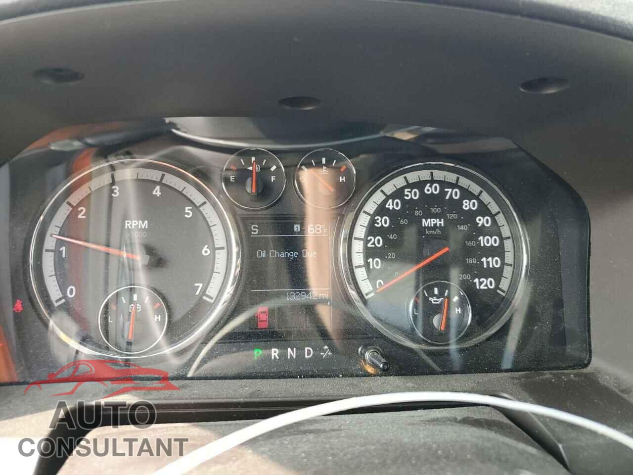DODGE RAM 1500 2012 - 1C6RD7NT7CS110132