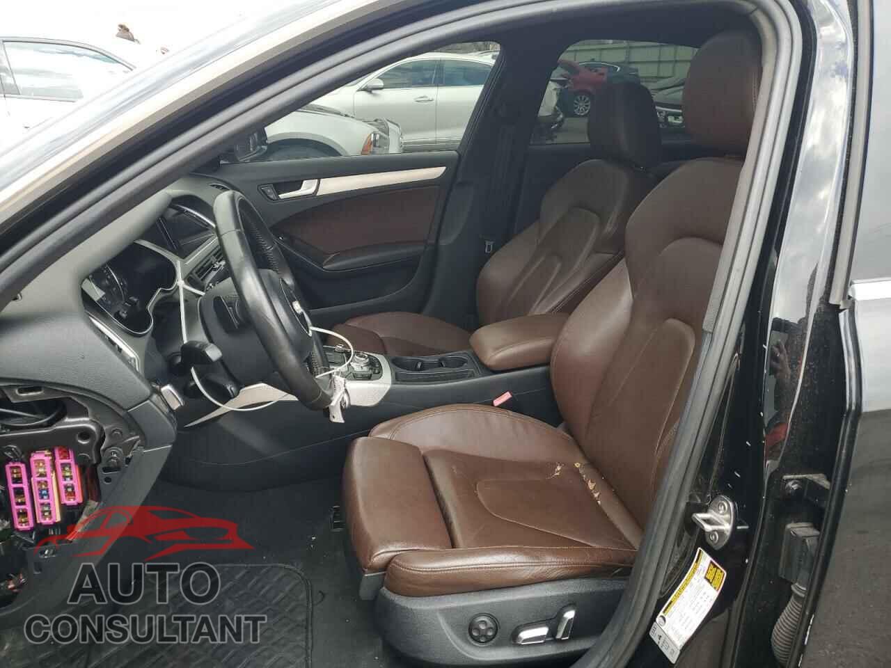 AUDI A4 2013 - WAUFFAFL9DN032127