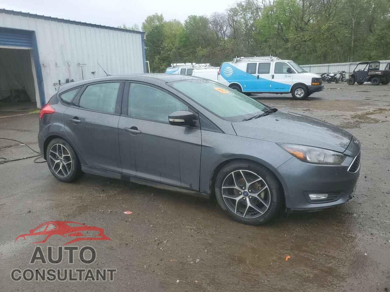 FORD FOCUS 2017 - 1FADP3M29HL202149