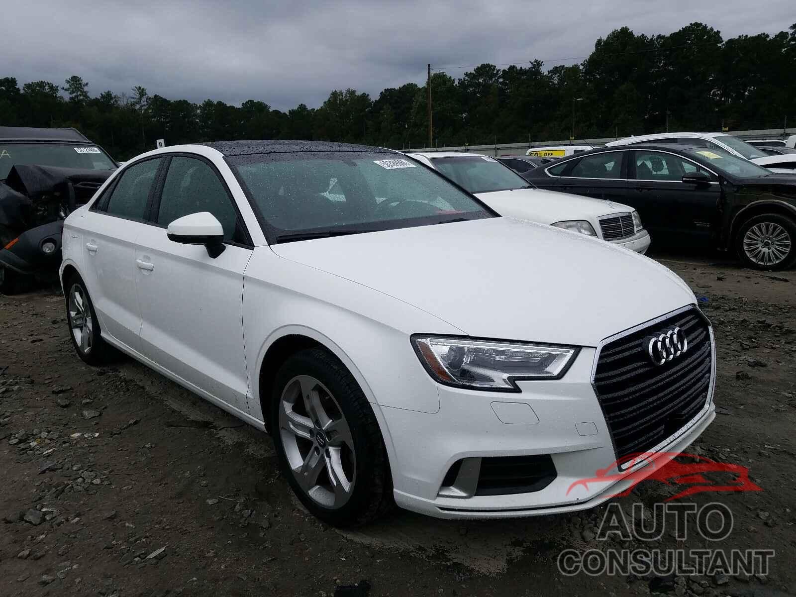 AUDI A3 2018 - WAUAUGFFXJ1048935