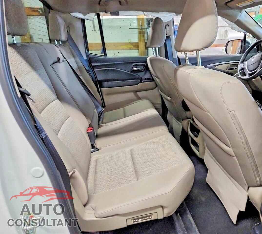 HONDA RIDGELINE 2017 - 5FPYK3F42HB030694