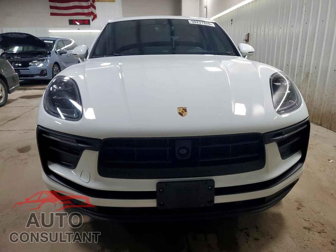 PORSCHE MACAN 2023 - WP1AA2A50PLB05703